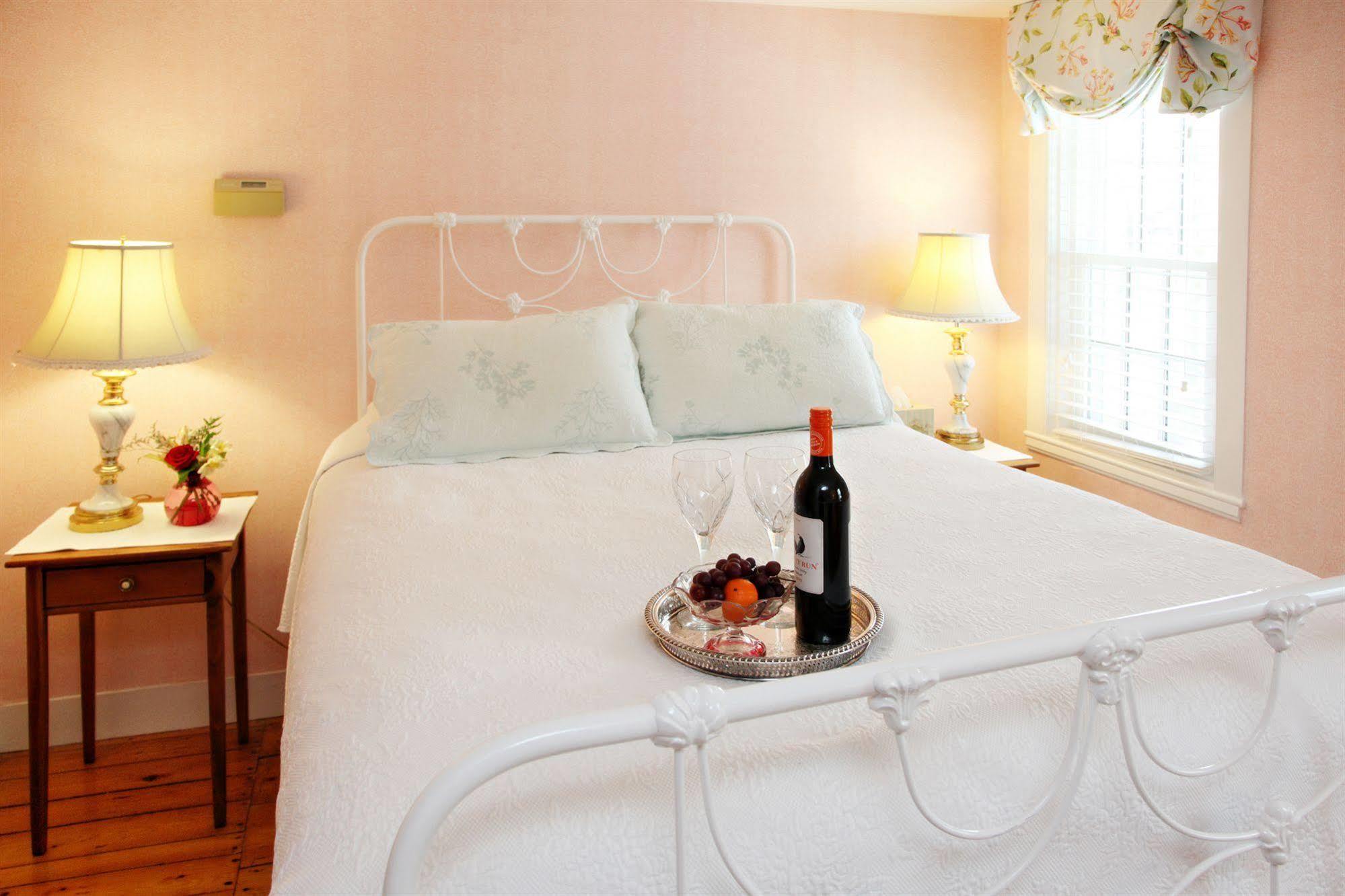 The Inn At Yarmouth Port (Adults Only) المظهر الخارجي الصورة
